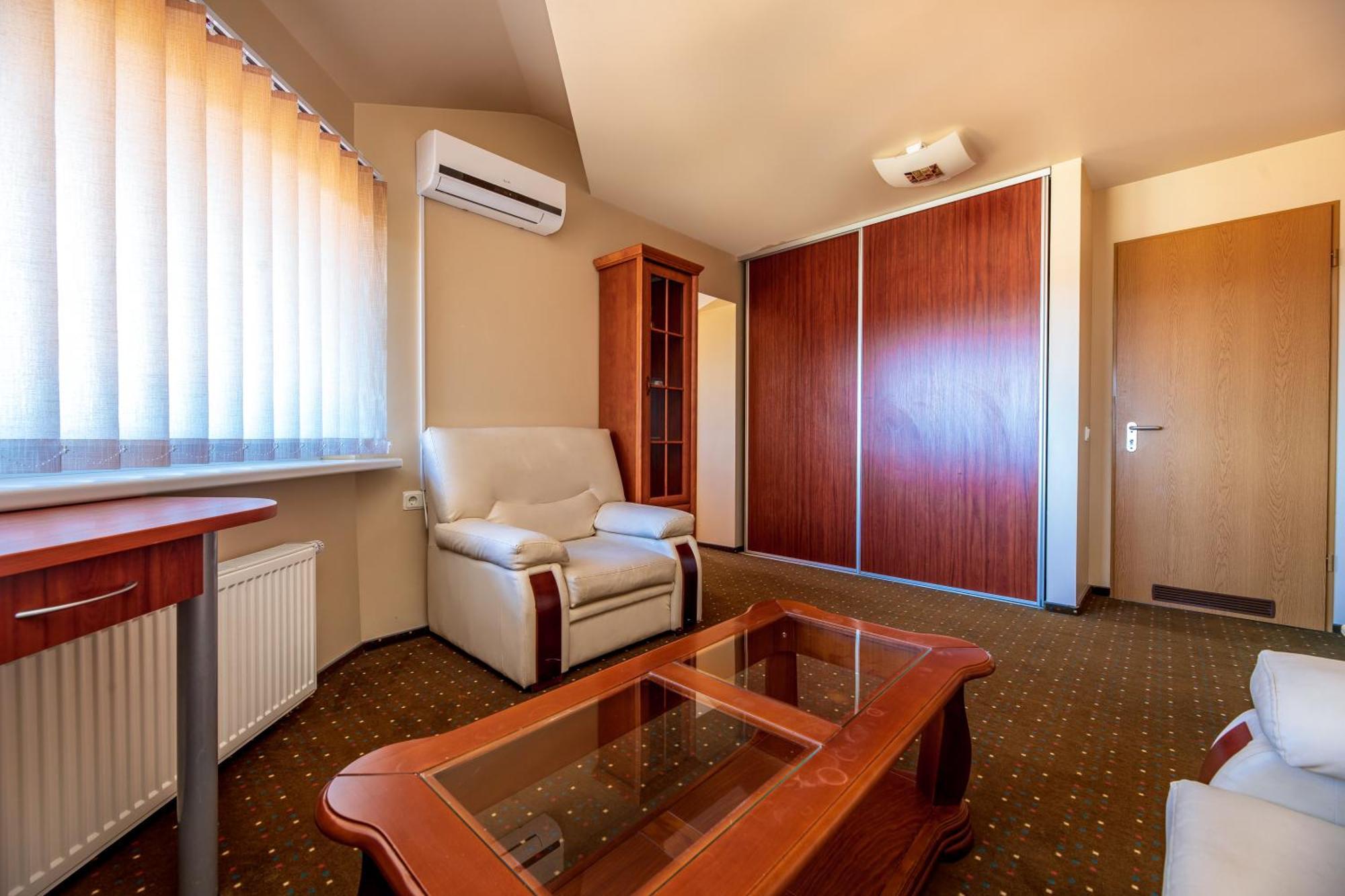 Apartamentai "Tenisas" Palanga Exterior foto